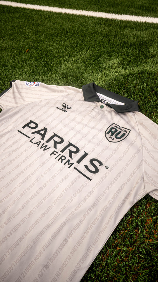2025 Away Replica Kit